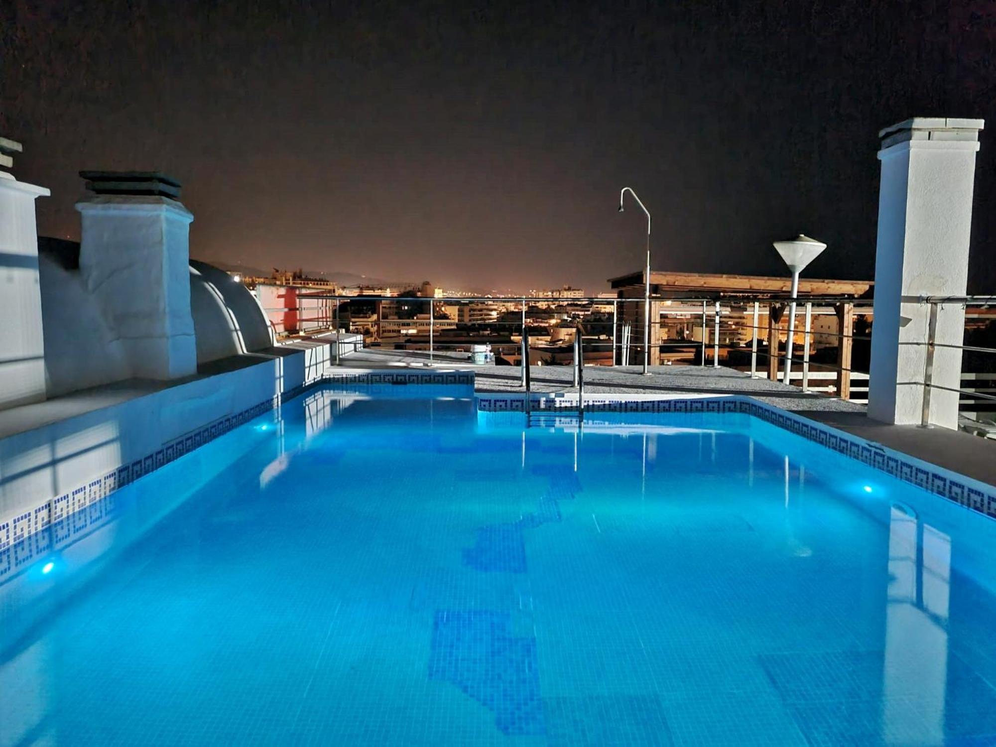 Penthouse With Private Pool, Hot Tub Jacuzzi With Sea Views And Chill-Out Zone, Close To The Sea มาร์เบยา ภายนอก รูปภาพ